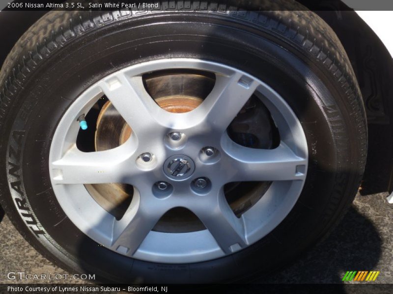 Satin White Pearl / Blond 2006 Nissan Altima 3.5 SL