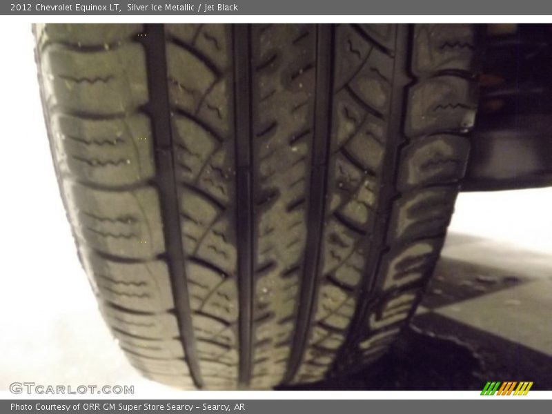 Silver Ice Metallic / Jet Black 2012 Chevrolet Equinox LT