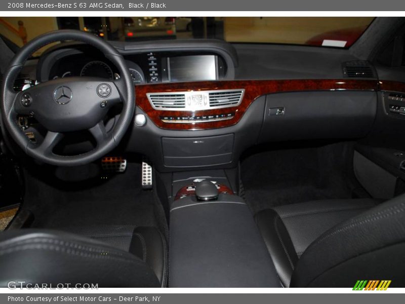 Black / Black 2008 Mercedes-Benz S 63 AMG Sedan