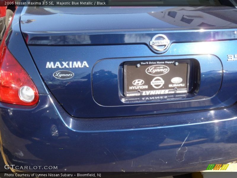 Majestic Blue Metallic / Black 2006 Nissan Maxima 3.5 SE