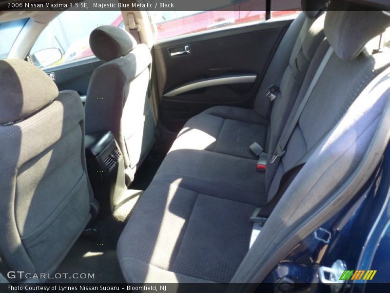Majestic Blue Metallic / Black 2006 Nissan Maxima 3.5 SE