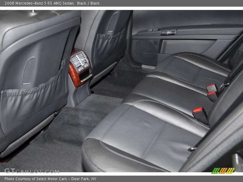 Black / Black 2008 Mercedes-Benz S 63 AMG Sedan