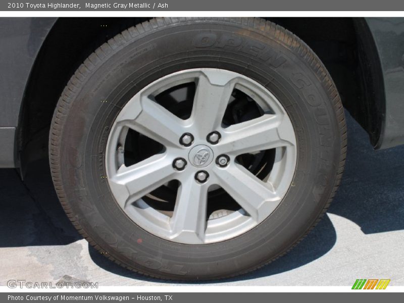 Magnetic Gray Metallic / Ash 2010 Toyota Highlander