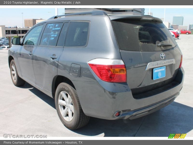 Magnetic Gray Metallic / Ash 2010 Toyota Highlander
