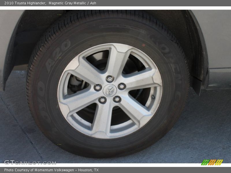 Magnetic Gray Metallic / Ash 2010 Toyota Highlander