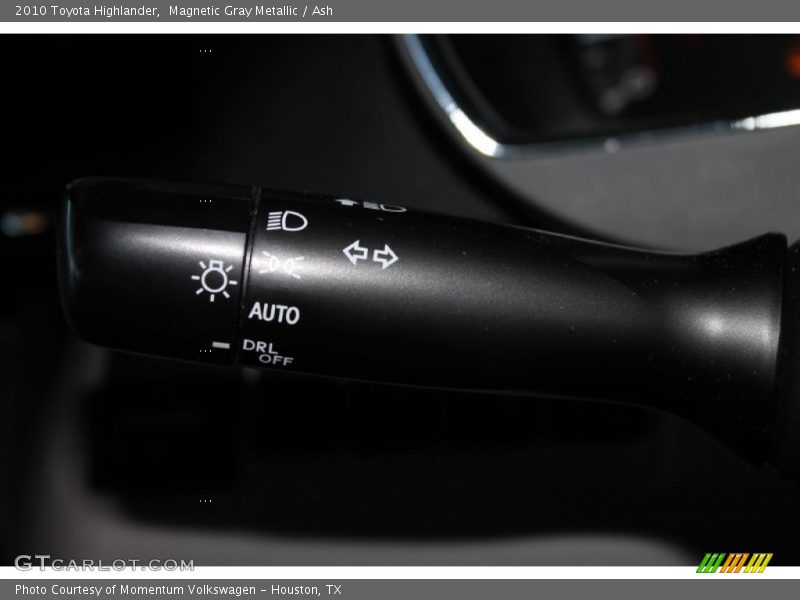 Magnetic Gray Metallic / Ash 2010 Toyota Highlander