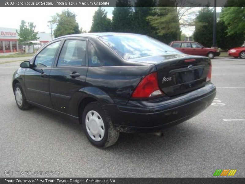 Pitch Black / Medium Graphite 2003 Ford Focus LX Sedan