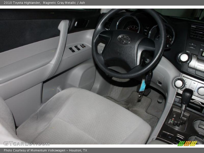 Magnetic Gray Metallic / Ash 2010 Toyota Highlander