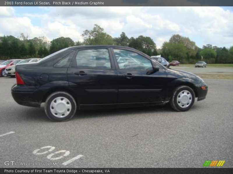 Pitch Black / Medium Graphite 2003 Ford Focus LX Sedan