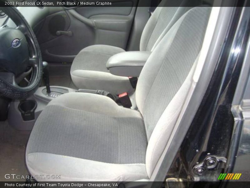Pitch Black / Medium Graphite 2003 Ford Focus LX Sedan
