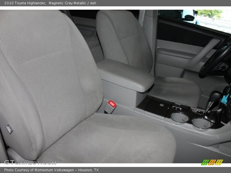 Magnetic Gray Metallic / Ash 2010 Toyota Highlander