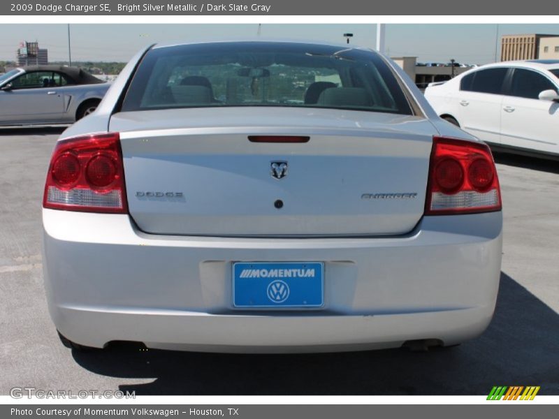 Bright Silver Metallic / Dark Slate Gray 2009 Dodge Charger SE