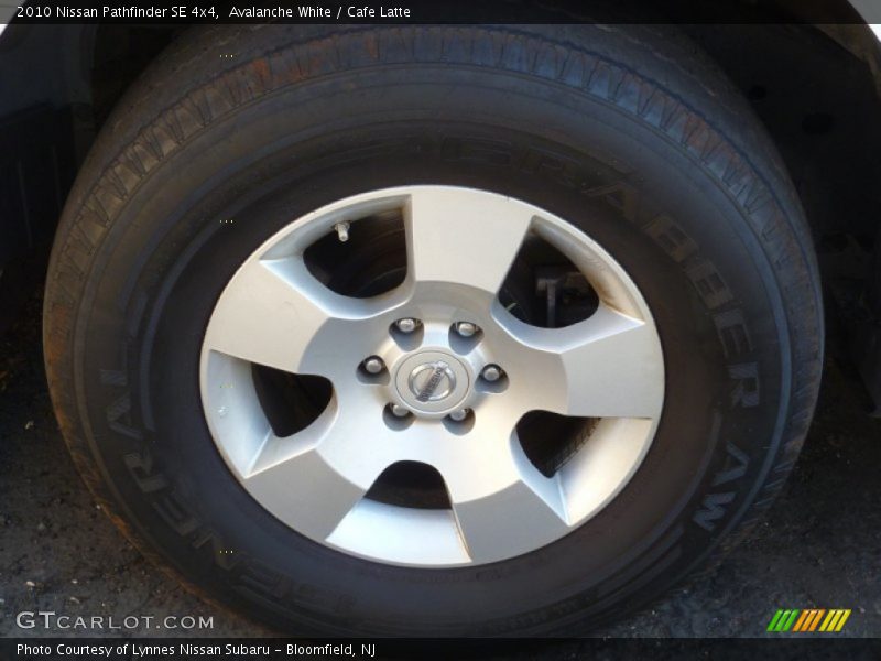 Avalanche White / Cafe Latte 2010 Nissan Pathfinder SE 4x4