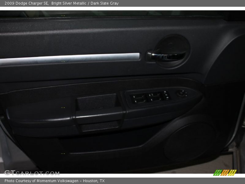 Bright Silver Metallic / Dark Slate Gray 2009 Dodge Charger SE