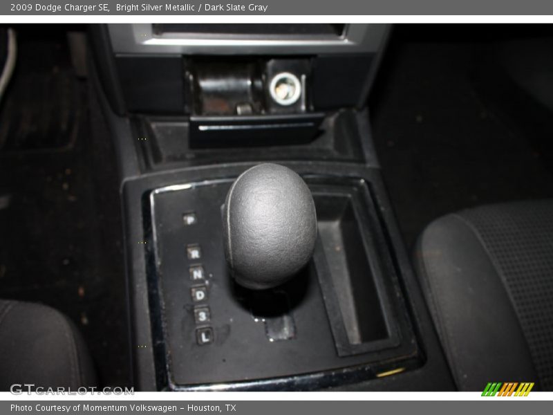 Bright Silver Metallic / Dark Slate Gray 2009 Dodge Charger SE
