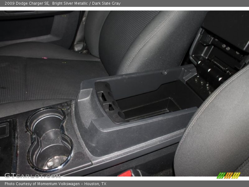 Bright Silver Metallic / Dark Slate Gray 2009 Dodge Charger SE