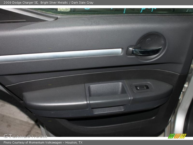 Bright Silver Metallic / Dark Slate Gray 2009 Dodge Charger SE