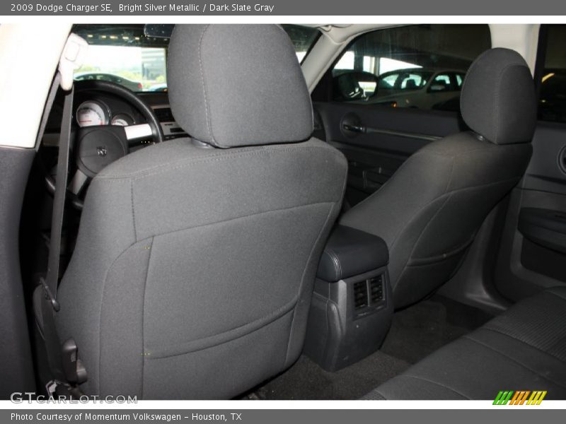 Bright Silver Metallic / Dark Slate Gray 2009 Dodge Charger SE