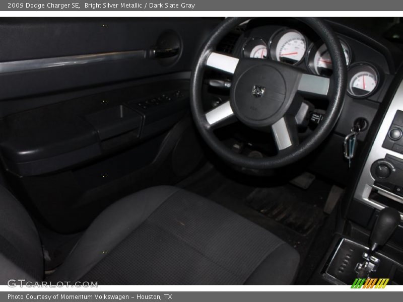 Bright Silver Metallic / Dark Slate Gray 2009 Dodge Charger SE