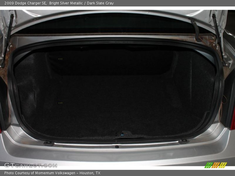Bright Silver Metallic / Dark Slate Gray 2009 Dodge Charger SE