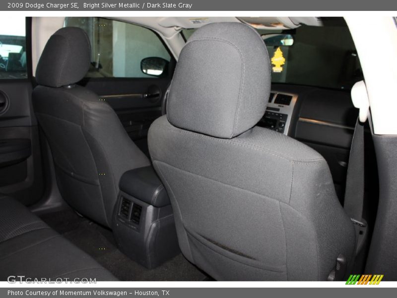 Bright Silver Metallic / Dark Slate Gray 2009 Dodge Charger SE