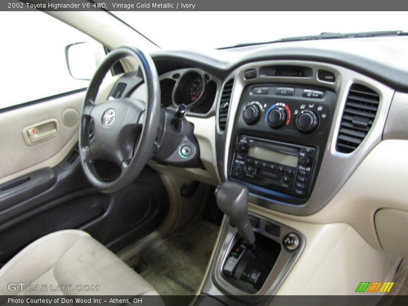 Vintage Gold Metallic / Ivory 2002 Toyota Highlander V6 4WD