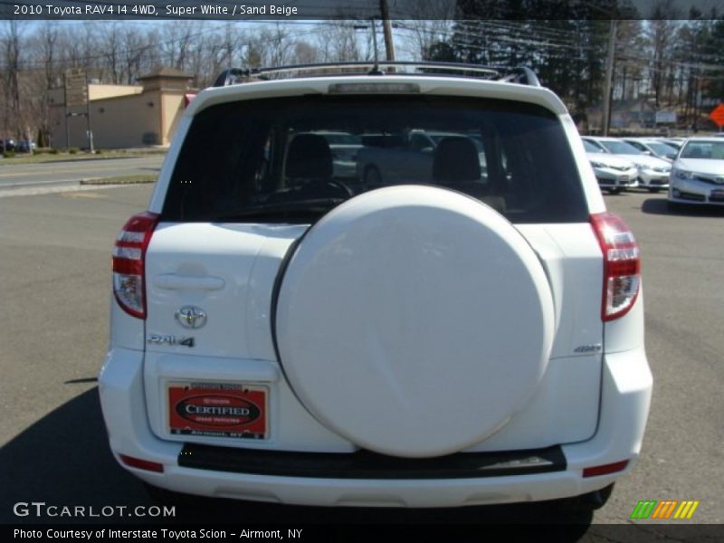 Super White / Sand Beige 2010 Toyota RAV4 I4 4WD