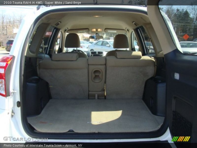 Super White / Sand Beige 2010 Toyota RAV4 I4 4WD