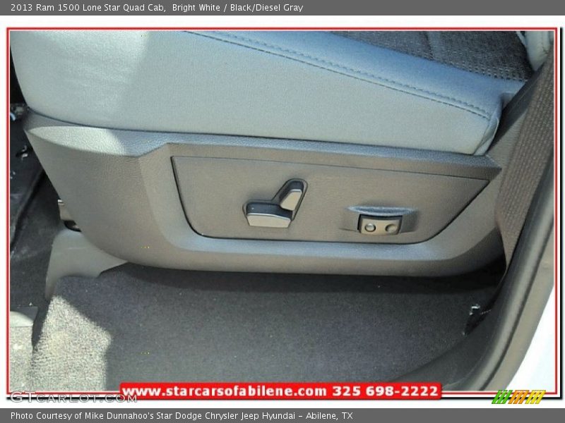 Bright White / Black/Diesel Gray 2013 Ram 1500 Lone Star Quad Cab