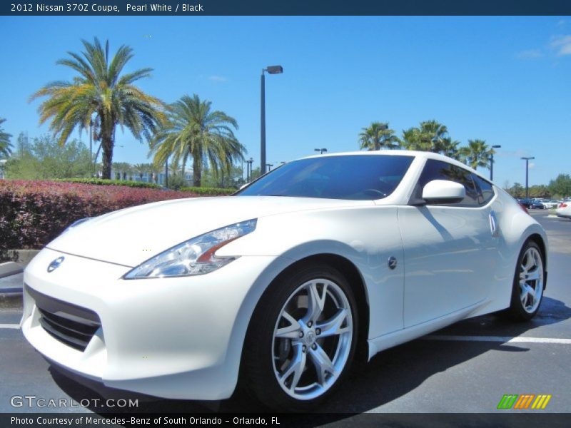 Pearl White / Black 2012 Nissan 370Z Coupe