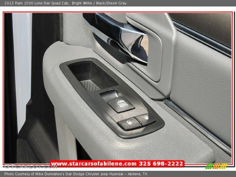 Bright White / Black/Diesel Gray 2013 Ram 1500 Lone Star Quad Cab