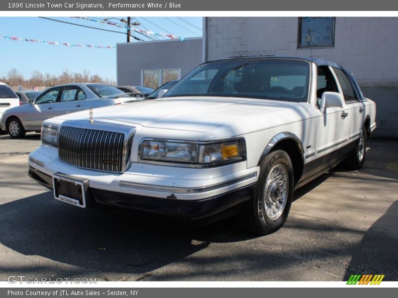 Performance White / Blue 1996 Lincoln Town Car Signature