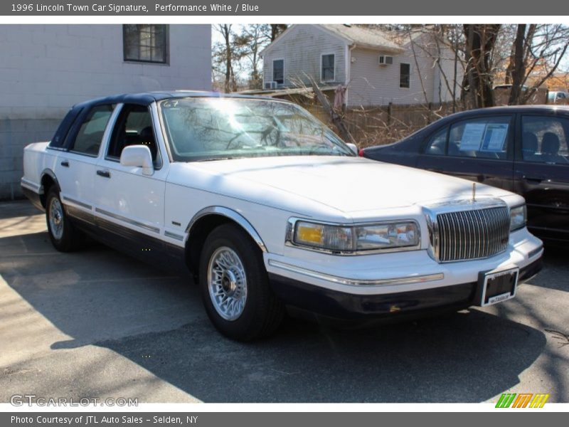 Performance White / Blue 1996 Lincoln Town Car Signature