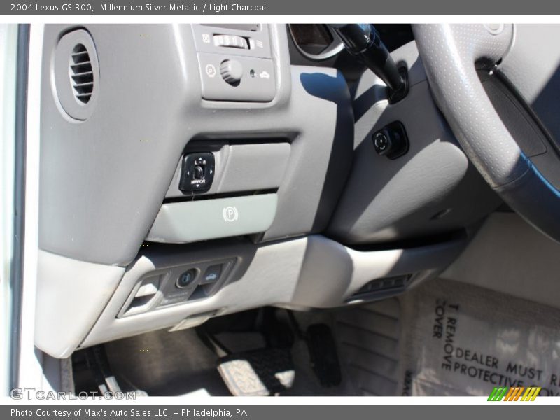 Millennium Silver Metallic / Light Charcoal 2004 Lexus GS 300