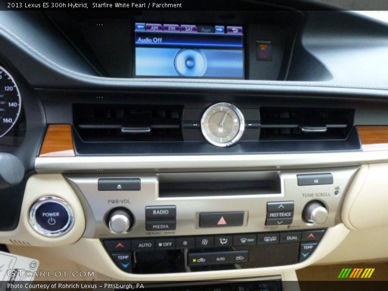 Starfire White Pearl / Parchment 2013 Lexus ES 300h Hybrid