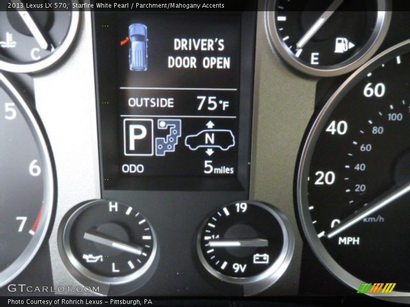 Starfire White Pearl / Parchment/Mahogany Accents 2013 Lexus LX 570