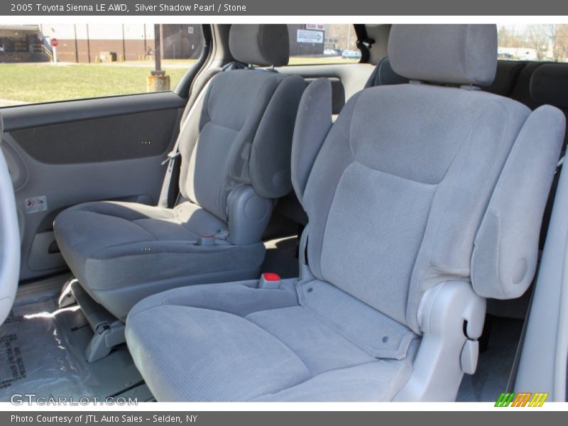 Silver Shadow Pearl / Stone 2005 Toyota Sienna LE AWD