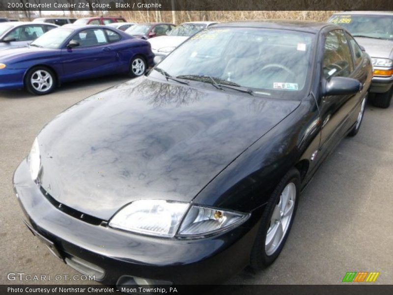 Front 3/4 View of 2000 Cavalier Z24 Coupe
