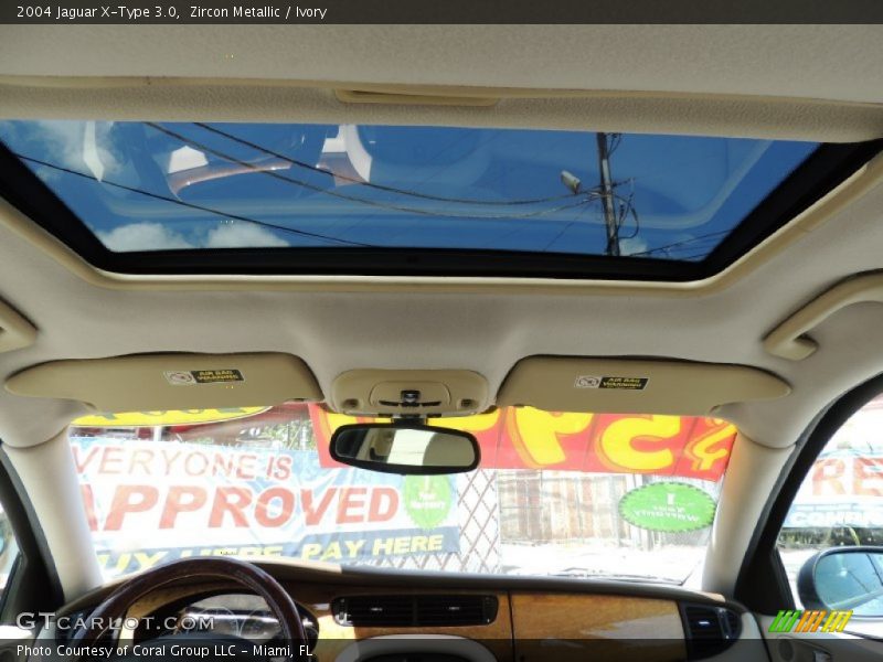 Zircon Metallic / Ivory 2004 Jaguar X-Type 3.0