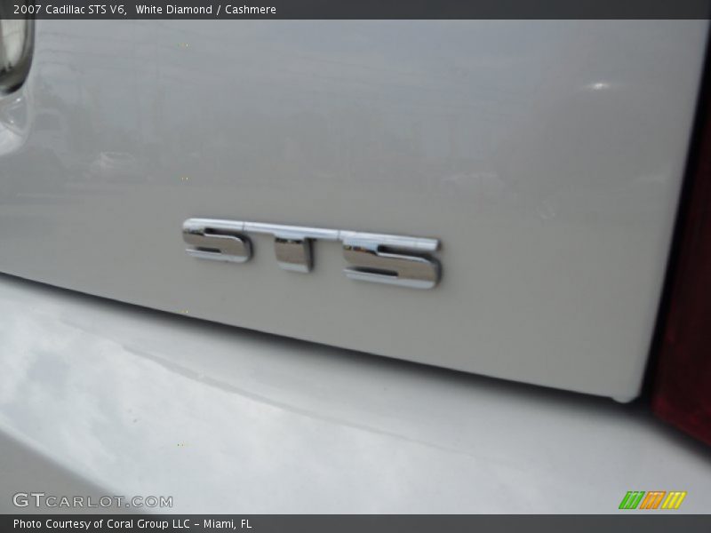 White Diamond / Cashmere 2007 Cadillac STS V6