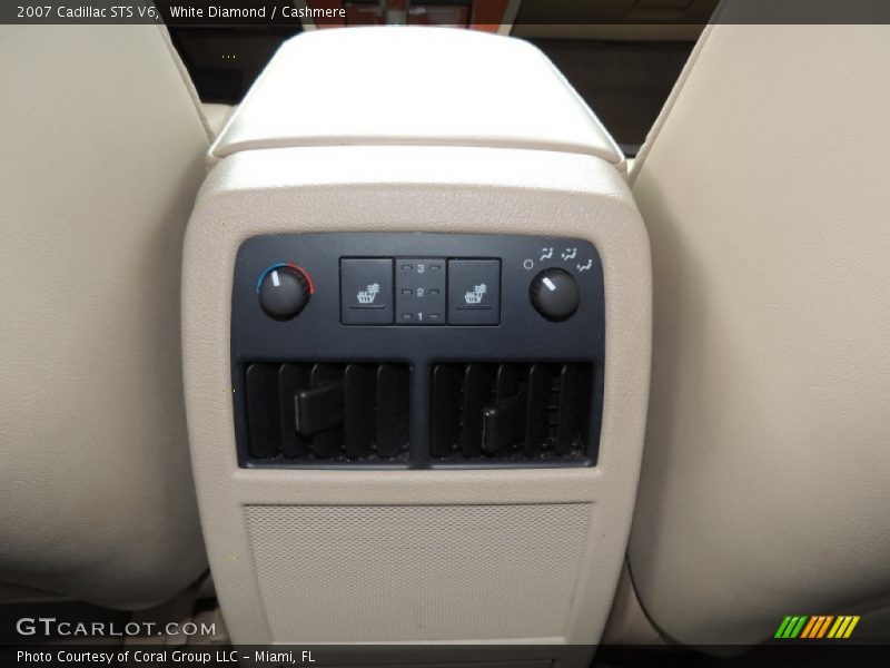 White Diamond / Cashmere 2007 Cadillac STS V6