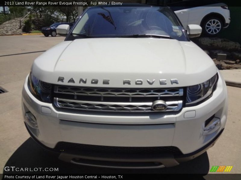 Fuji White / Ebony 2013 Land Rover Range Rover Evoque Prestige
