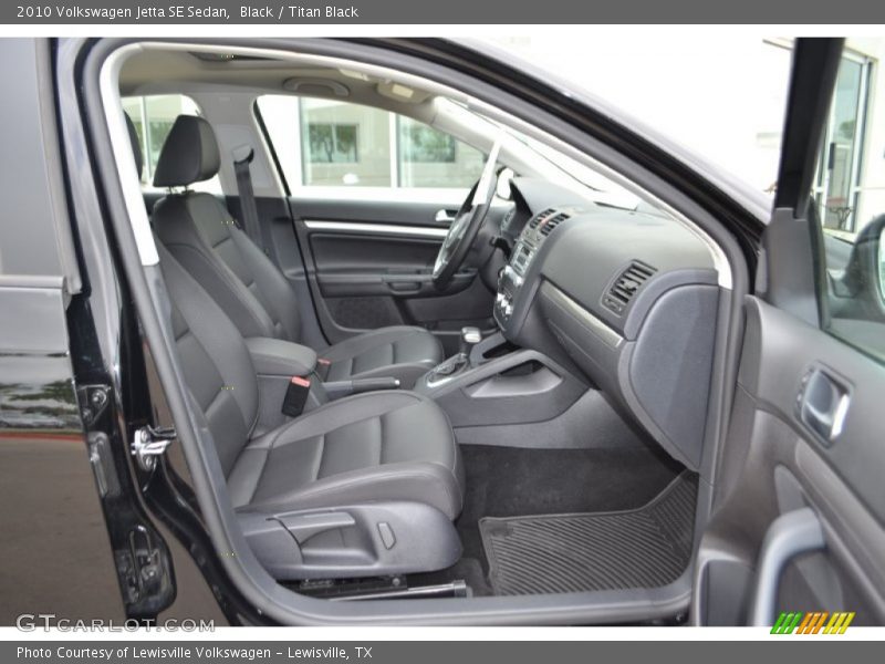 Black / Titan Black 2010 Volkswagen Jetta SE Sedan