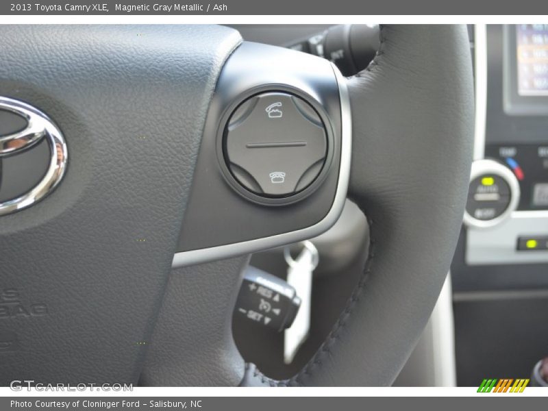 Magnetic Gray Metallic / Ash 2013 Toyota Camry XLE