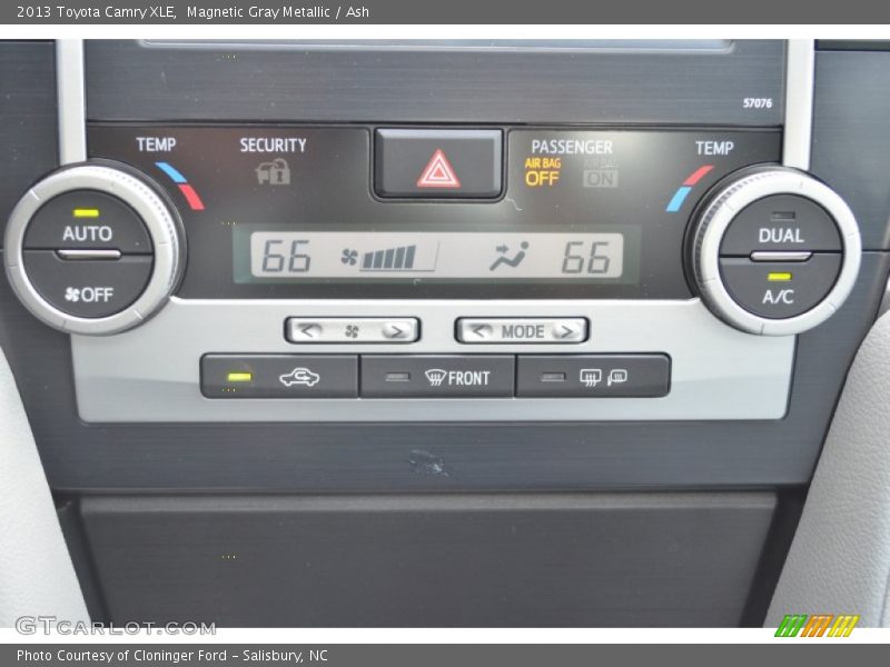 Magnetic Gray Metallic / Ash 2013 Toyota Camry XLE