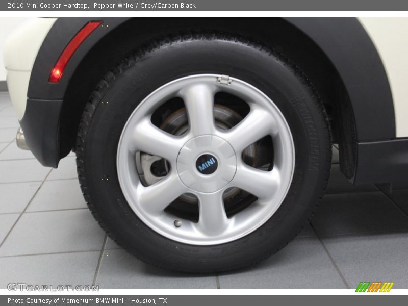 Pepper White / Grey/Carbon Black 2010 Mini Cooper Hardtop
