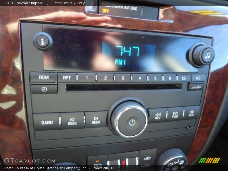 Summit White / Gray 2011 Chevrolet Impala LT