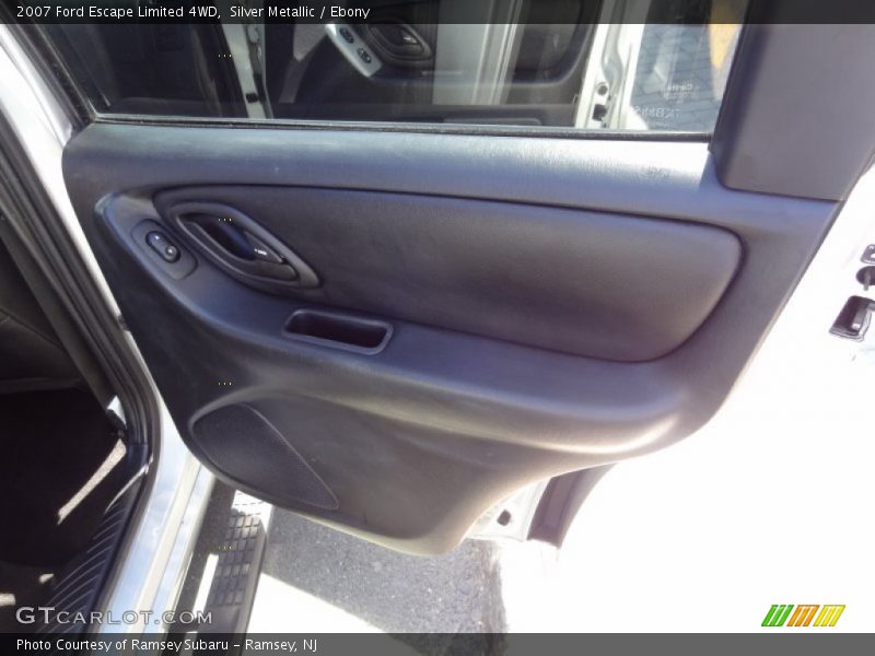 Silver Metallic / Ebony 2007 Ford Escape Limited 4WD