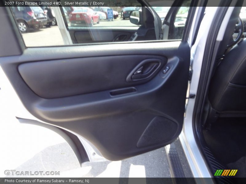 Silver Metallic / Ebony 2007 Ford Escape Limited 4WD