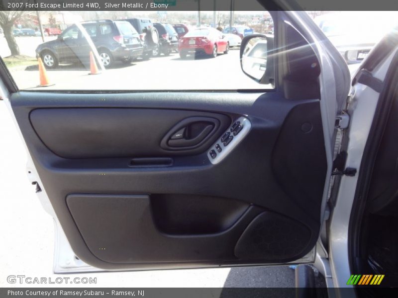 Silver Metallic / Ebony 2007 Ford Escape Limited 4WD